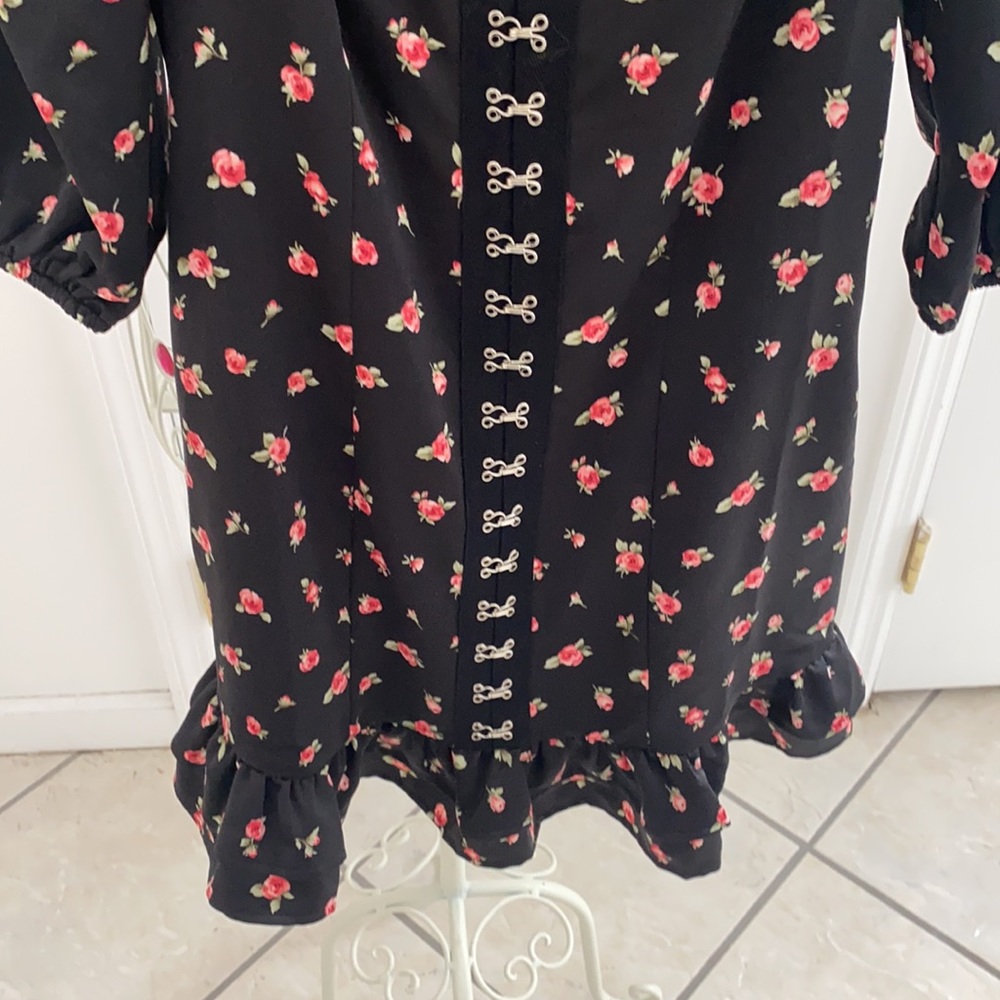 NWT! Forever 21 Satin Rose Corset Style Puff Sleeve Mini Dress - Picture 4 of 11
